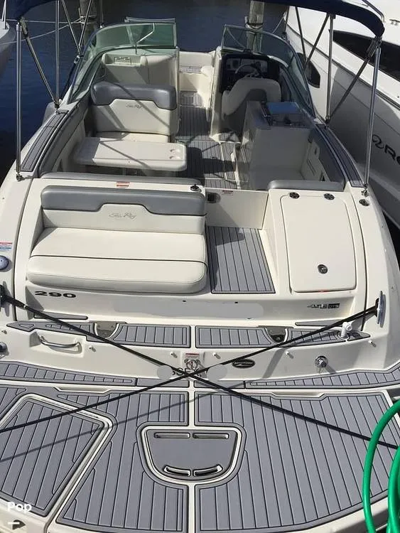 Slide: The Image of Sea Ray 290 Sundeck 2008 - 16144982