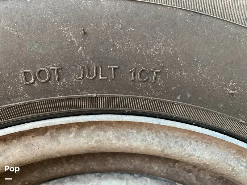 Slide: The Image of Sea Ray 290 Sundeck 2008 - 16142820