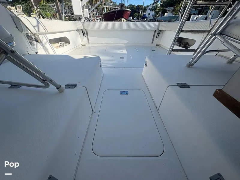 Slide: The Image of Bertram 33 Sportfisherman 1984 - 16197480