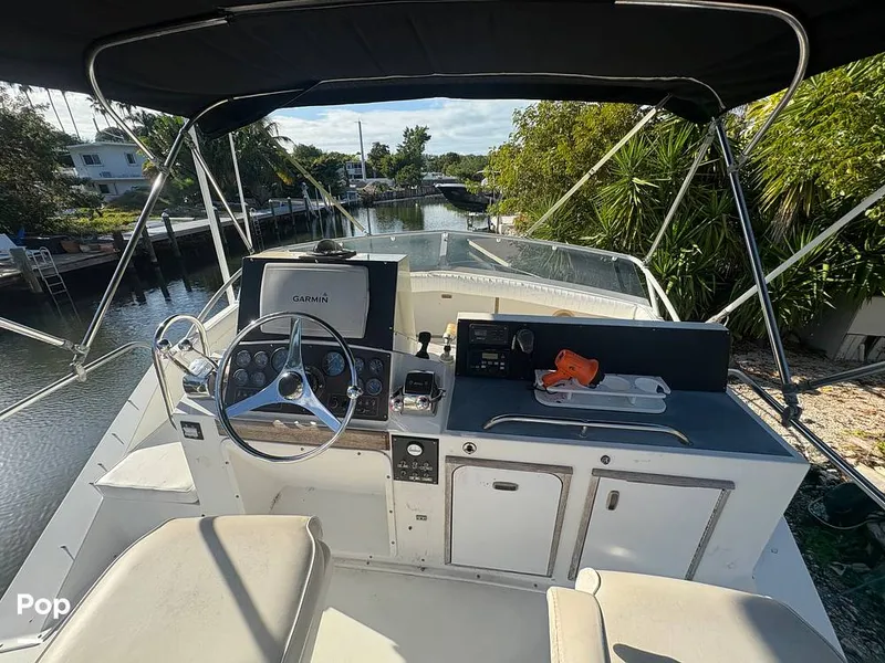 Slide: The Image of Bertram 33 Sportfisherman 1984 - 16197578