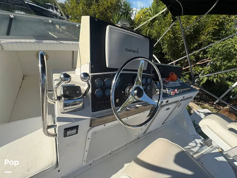 Slide: The Image of Bertram 33 Sportfisherman 1984 - 16197558