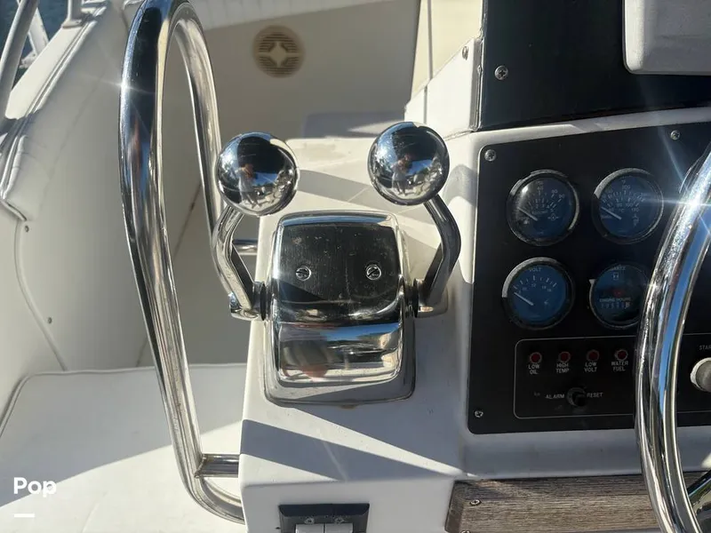 Slide: The Image of Bertram 33 Sportfisherman 1984 - 16197556