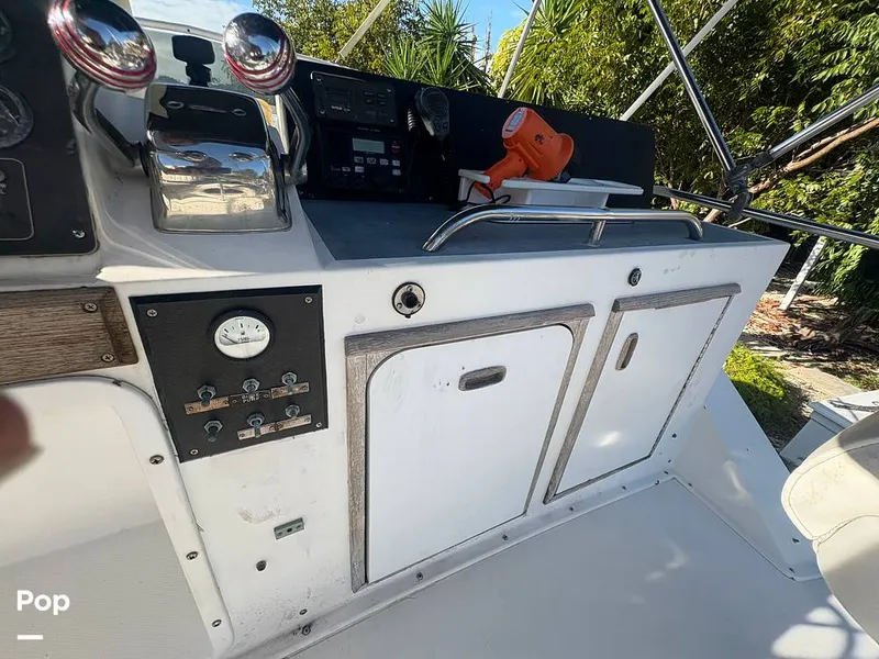 Slide: The Image of Bertram 33 Sportfisherman 1984 - 16197567