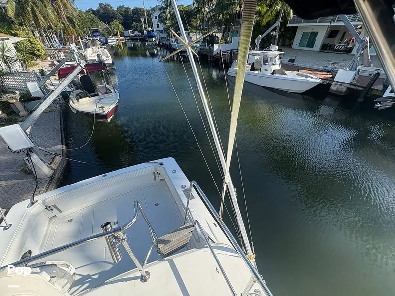 Slide: The Image of Bertram 33 Sportfisherman 1984 - 16197581