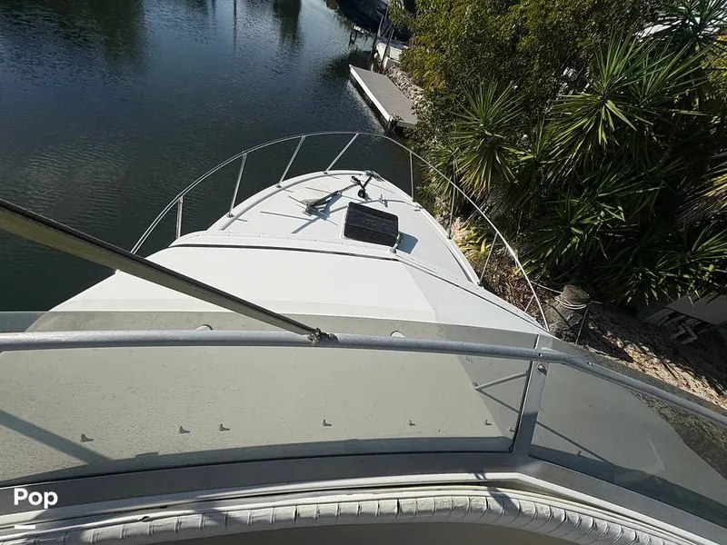 Slide: The Image of Bertram 33 Sportfisherman 1984 - 16197587