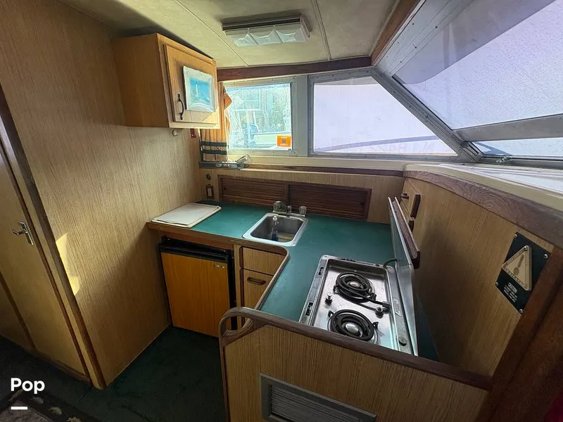 Slide: The Image of Bertram 33 Sportfisherman 1984 - 16197507