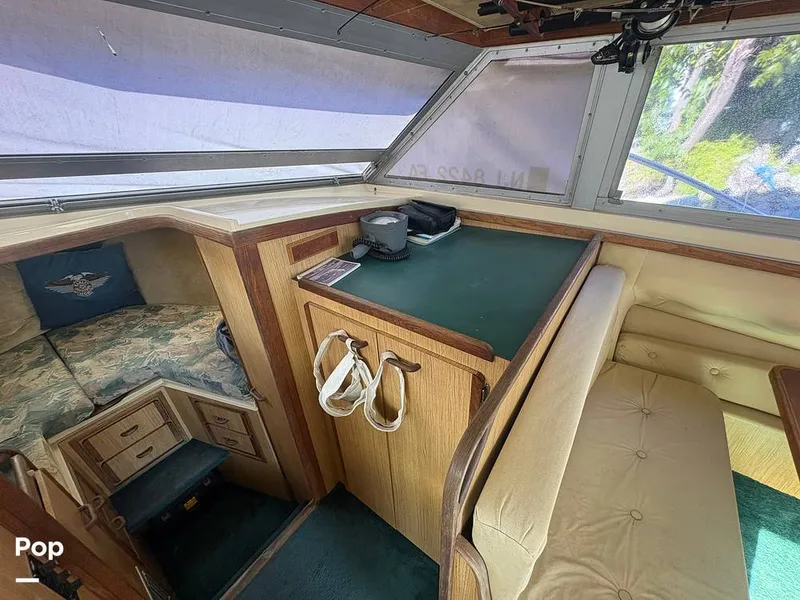 Slide: The Image of Bertram 33 Sportfisherman 1984 - 16197525