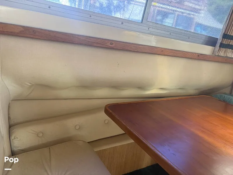 Slide: The Image of Bertram 33 Sportfisherman 1984 - 16197518