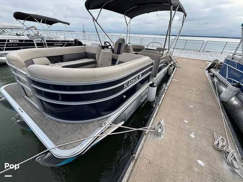 Slide: The Image of Harris 230 CR 2023 - 16108255