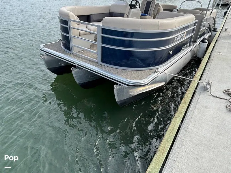 Slide: The Image of Harris 230 CR 2023 - 16107843