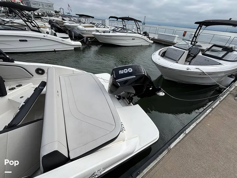 Slide: The Image of Sea Ray SPX 210 OB 2025 - 16108774
