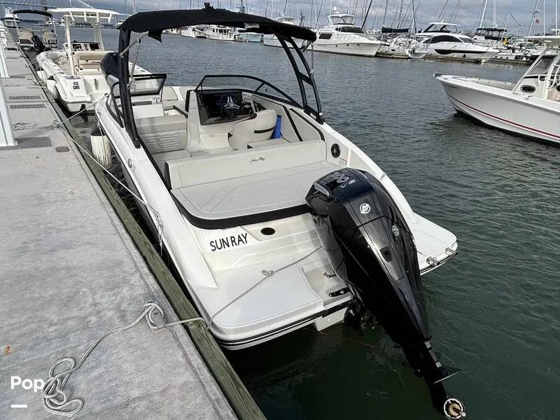 Slide: The Image of Sea Ray SPX 210 OB 2025 - 16107883