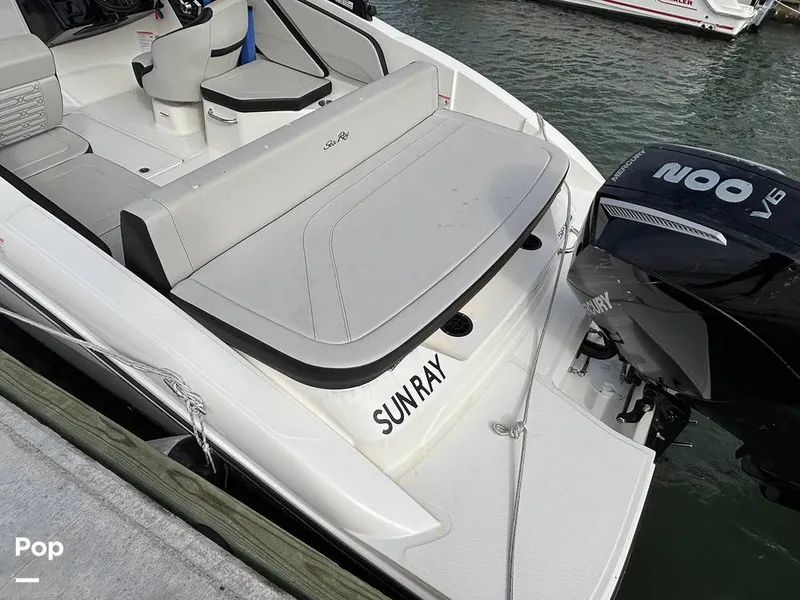 Slide: The Image of Sea Ray SPX 210 OB 2025 - 16107870