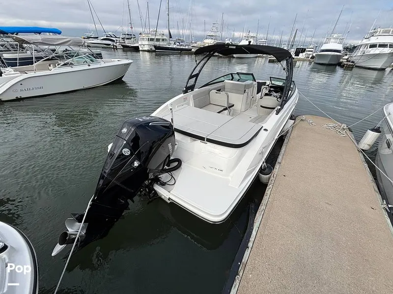 Slide: The Image of Sea Ray SPX 230 OB 2025 - 16108718