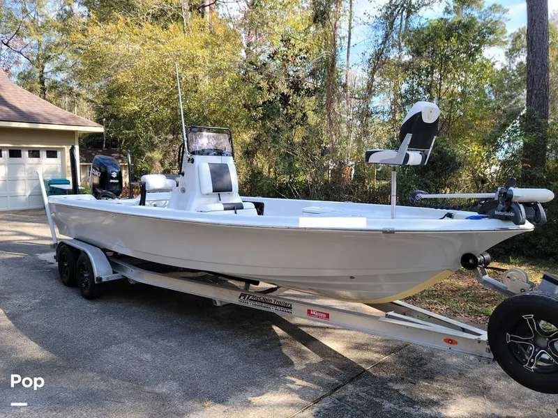 Slide: The Image of Blue Wave 2400 Pure Bay 2018 - 16141406