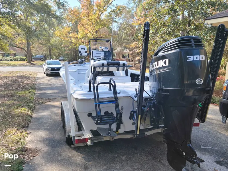 Slide: The Image of Blue Wave 2400 Pure Bay 2018 - 16141397