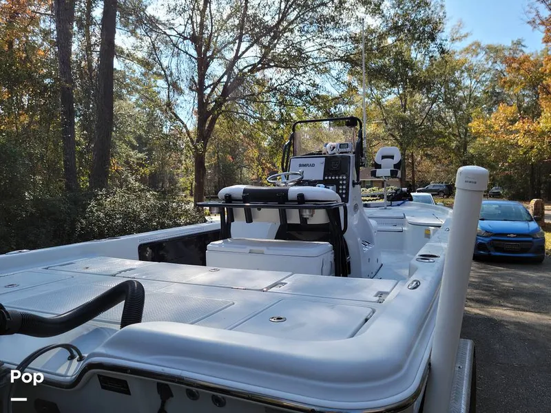 Slide: The Image of Blue Wave 2400 Pure Bay 2018 - 16141395