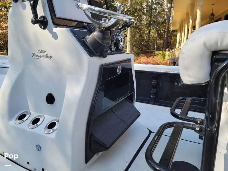 Slide: The Image of Blue Wave 2400 Pure Bay 2018 - 16141408