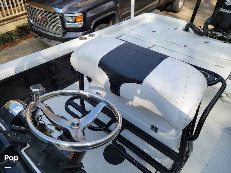 Slide: The Image of Blue Wave 2400 Pure Bay 2018 - 16141412