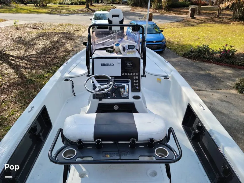 Slide: The Image of Blue Wave 2400 Pure Bay 2018 - 16141418