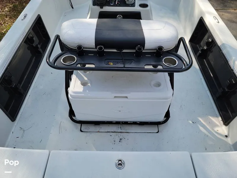 Slide: The Image of Blue Wave 2400 Pure Bay 2018 - 16141458