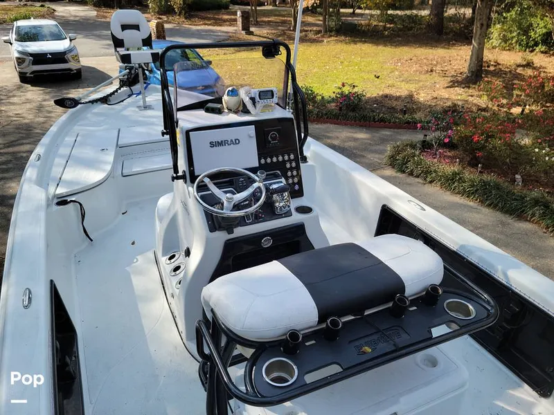 Slide: The Image of Blue Wave 2400 Pure Bay 2018 - 16141380