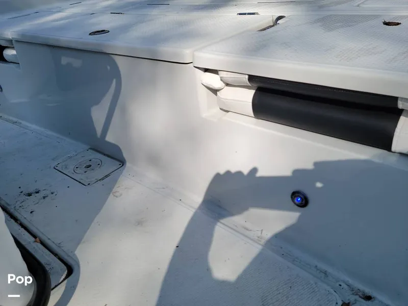 Slide: The Image of Blue Wave 2400 Pure Bay 2018 - 16141435