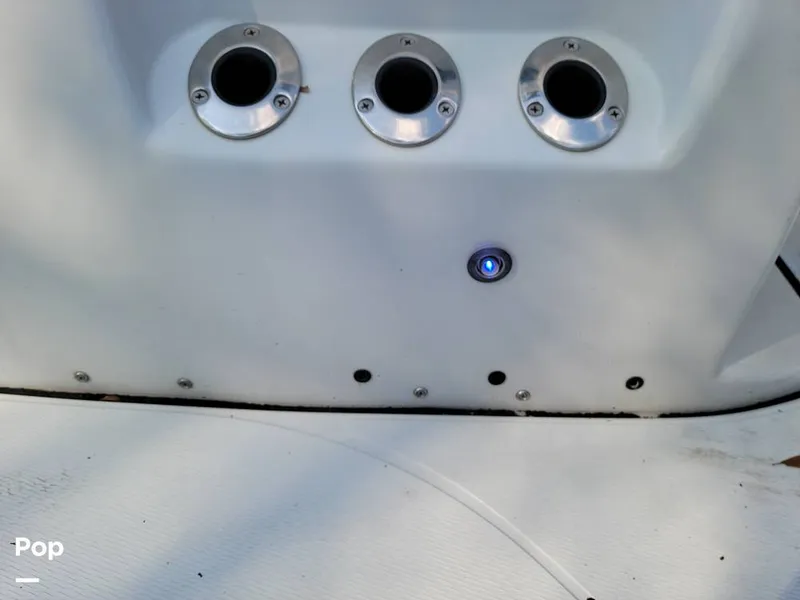 Slide: The Image of Blue Wave 2400 Pure Bay 2018 - 16141475