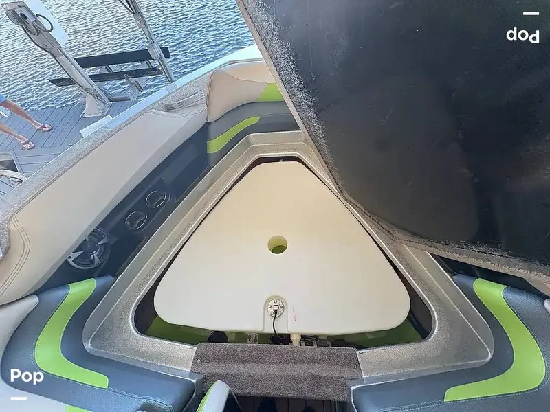 Slide: The Image of Malibu Wakesetter 23 LSV 2017 - 16087766