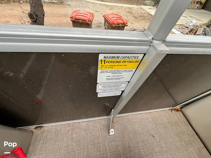 Slide: The Image of Sun Tracker Party Barge 22DLX RF Option 2020 - 16090816