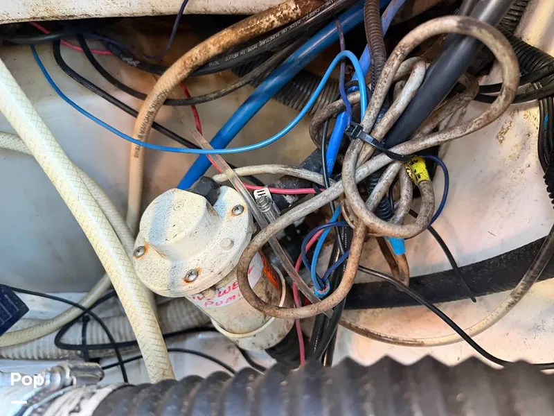 Slide: The Image of Boston Whaler Outrage 22 2013 - 16154649