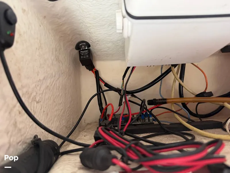 Slide: The Image of Boston Whaler Outrage 22 2013 - 16154669