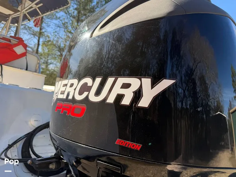 Slide: The Image of Boston Whaler Outrage 22 2013 - 16154544