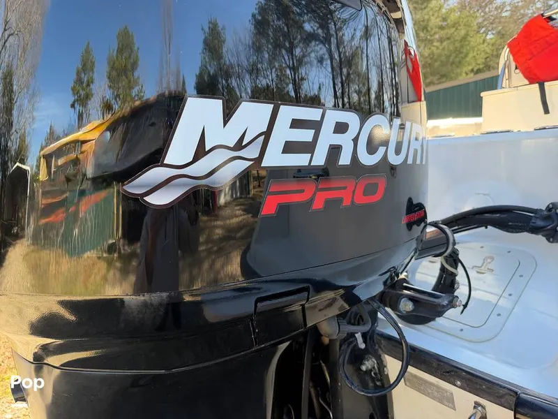 Slide: The Image of Boston Whaler Outrage 22 2013 - 16154572