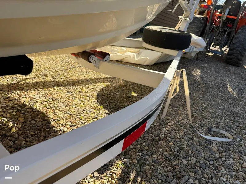 Slide: The Image of Boston Whaler Outrage 22 2013 - 16154584
