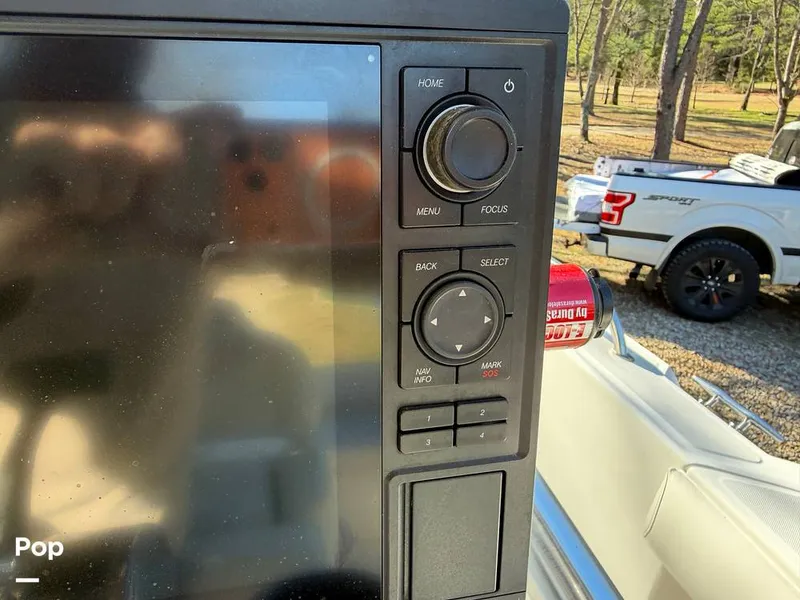 Slide: The Image of Boston Whaler Outrage 22 2013 - 16154627