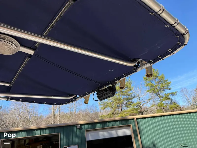 Slide: The Image of Boston Whaler Outrage 22 2013 - 16154639