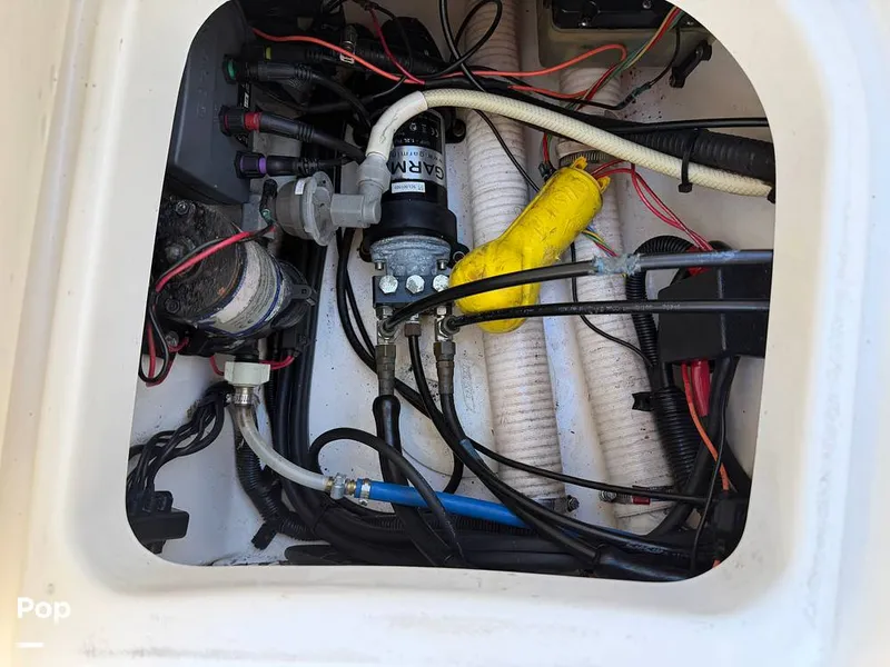 Slide: The Image of Boston Whaler Outrage 22 2013 - 16154644