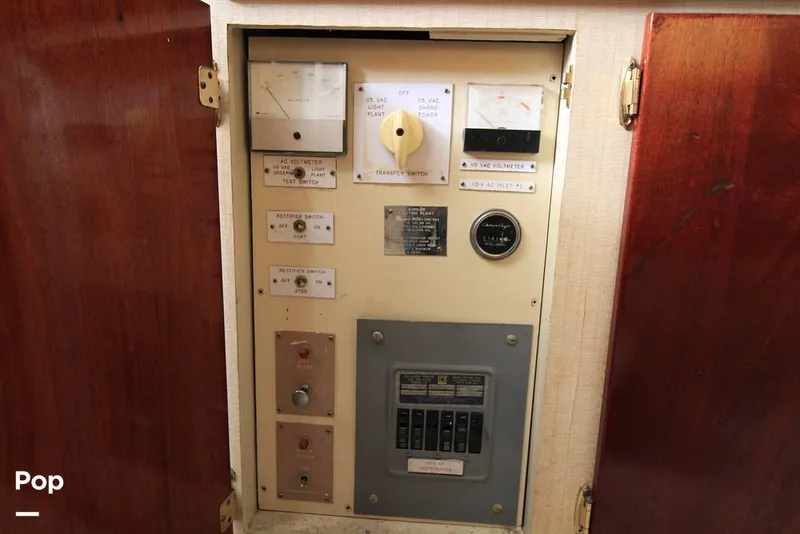 Slide: The Image of Chris-Craft Commander 41 1973 - 16236441