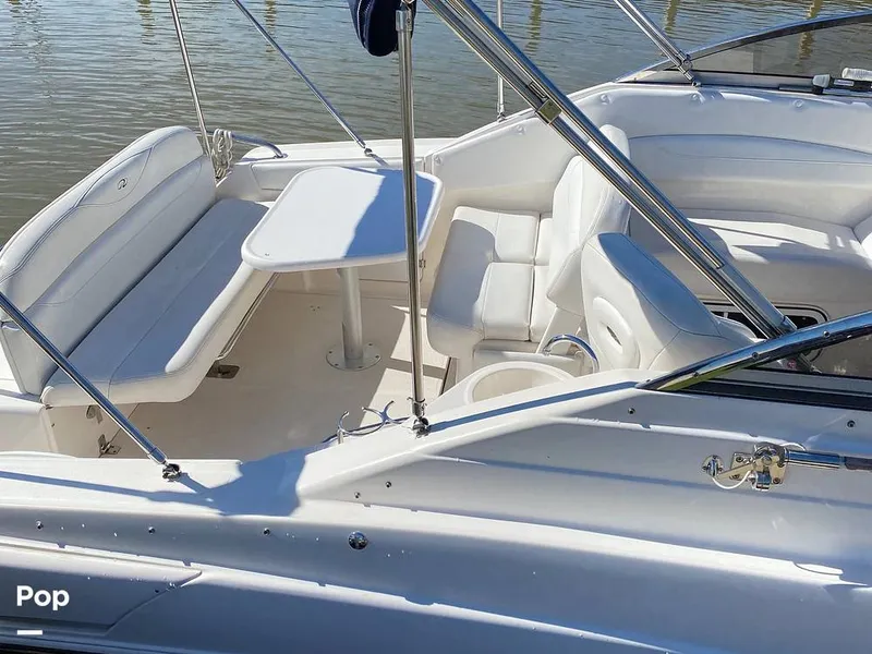 Slide: The Image of Regal 2765 Commodore 2006 - 16117144