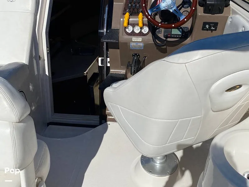 Slide: The Image of Regal 2765 Commodore 2006 - 16117138