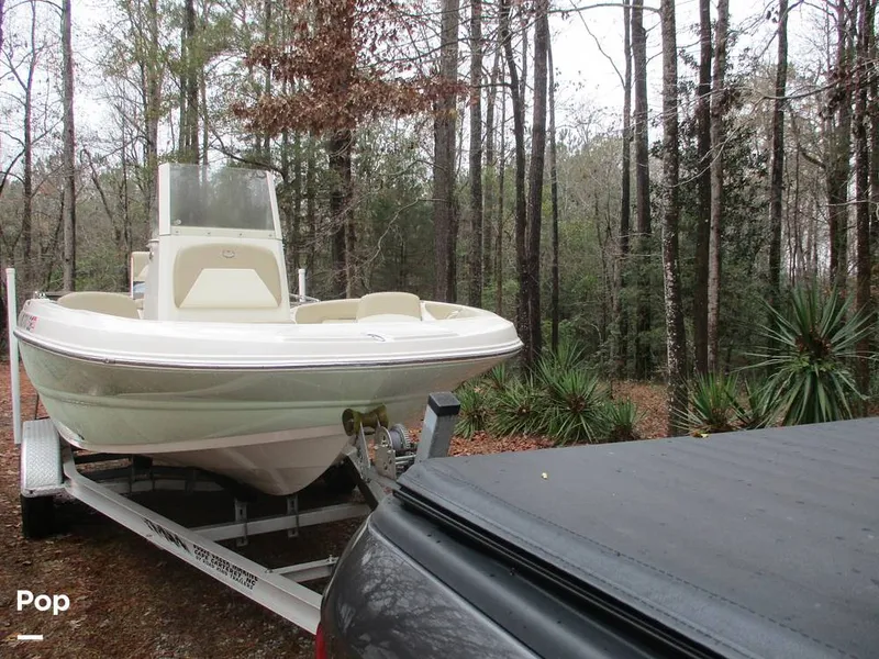 Slide: The Image of Stingray 206 CC 2018 - 16105308