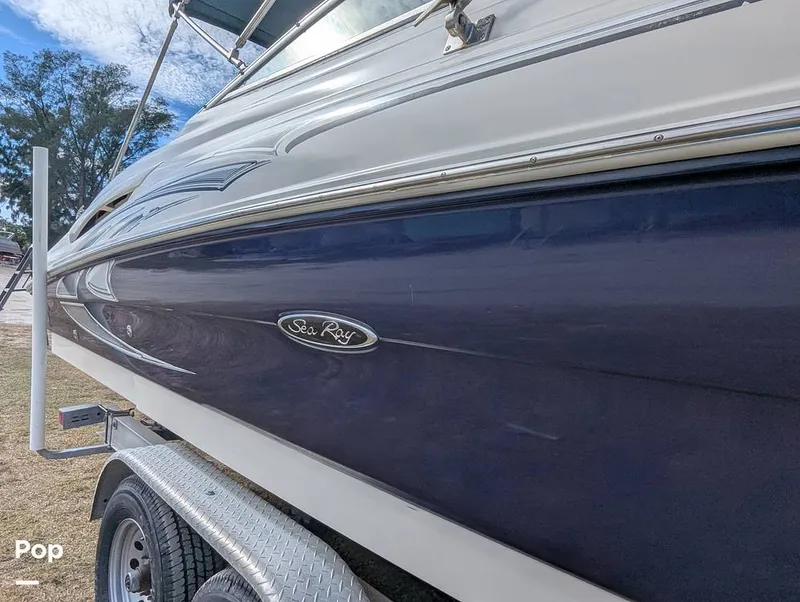 Slide: The Image of Sea Ray 270 Sundeck 2006 - 16259040
