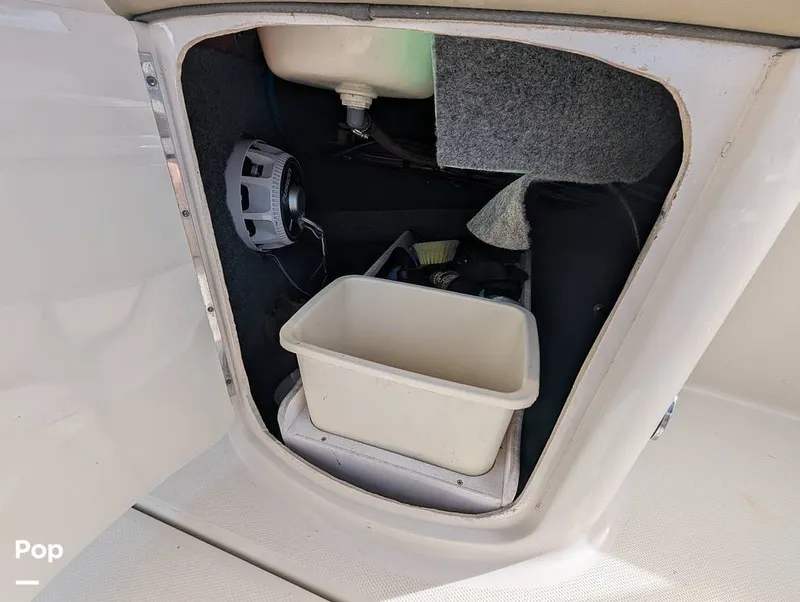 Slide: The Image of Sea Ray 270 Sundeck 2006 - 16258914