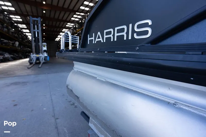 Slide: The Image of Harris 230 CR 2024 - 16080167