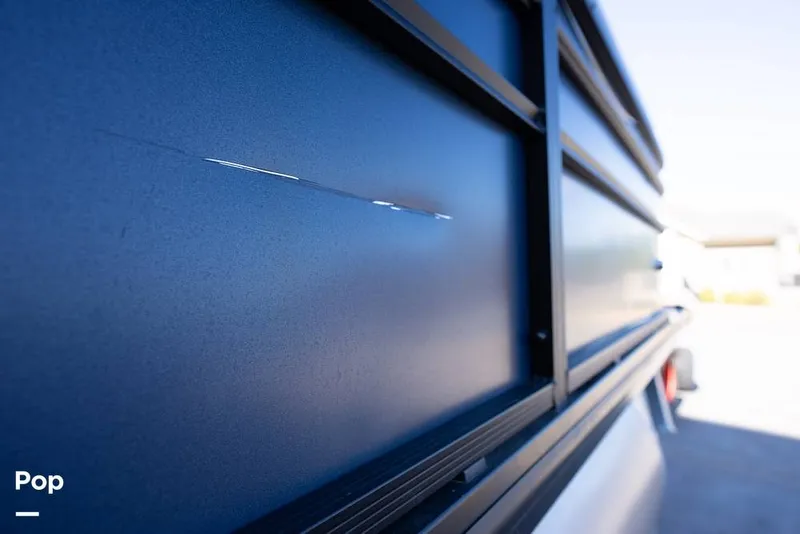 Slide: The Image of Harris 230 CR 2024 - 16080168