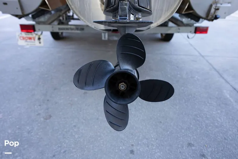 Slide: The Image of Harris 230 CR 2024 - 16080163