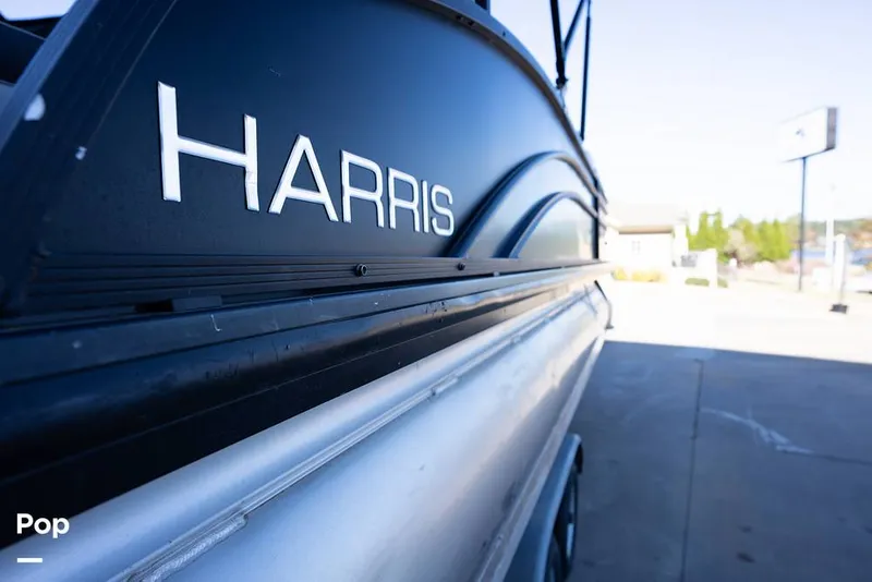 Slide: The Image of Harris 230 CR 2024 - 16080166