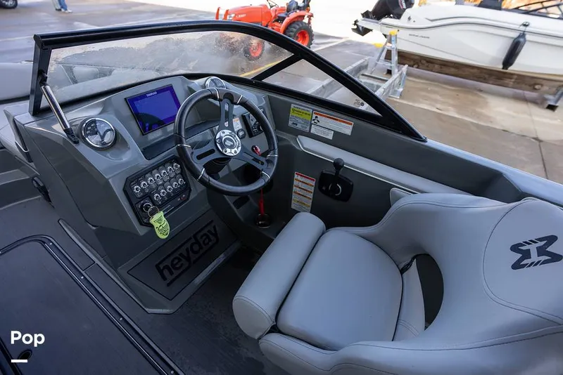 Slide: The Image of Heyday Wake Boats WT-2DC 2023 - 16079908