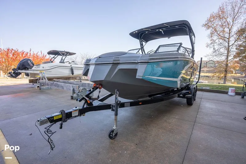 Slide: The Image of Heyday Wake Boats WT-2DC 2023 - 16079926